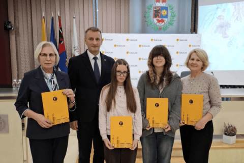 Laimejimas 2025-11-12