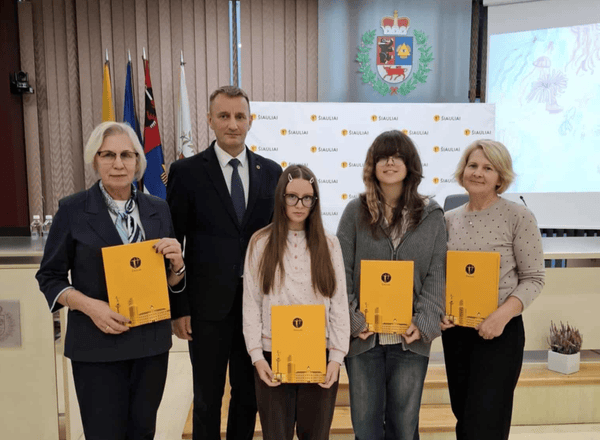 Laimejimas 2025-11-12